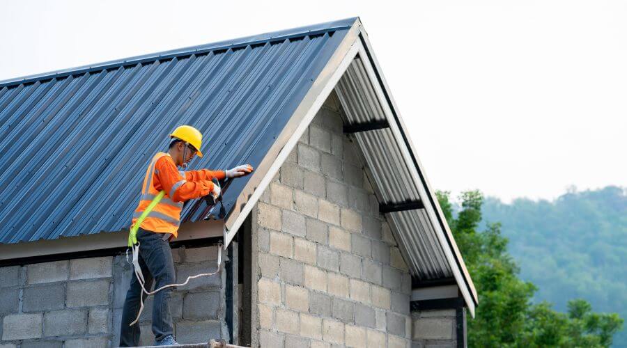 Professional New roof installation in Shawnee, KS